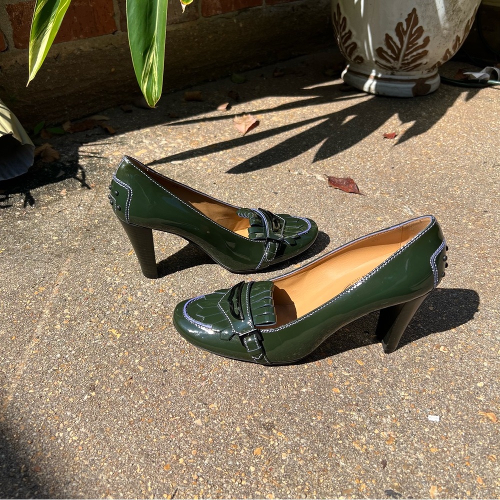 🔥Price Drop!🔥Patent Leather Tod’s Heels, never worn. - Picture 6 of 9